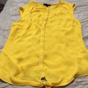 Women’s dressy top